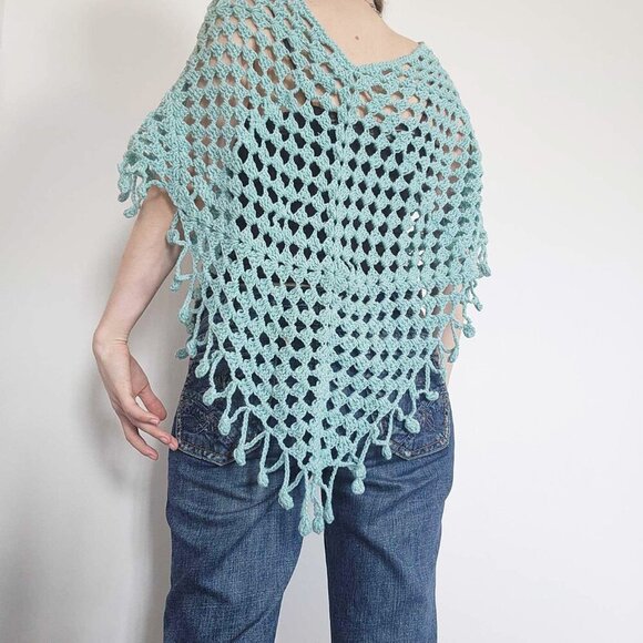 Vintage Y2K handmade soft & comfy aqua crochet poncho - Picture 3 of 8